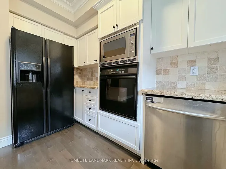 54 Bluewater Ct — Photo 9