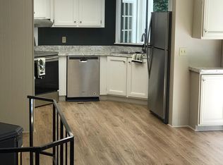 13540 Madison Ave NE, Bainbridge Island, WA 98110