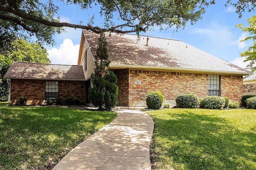 1st image of 3301 Hidden Cove Dr