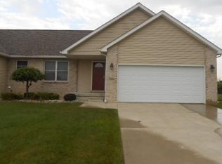7080 Cambridge Dr, Flushing, MI 48433