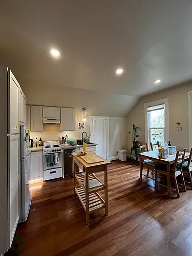 2833 SE 21st Ave #TOP Photo 1