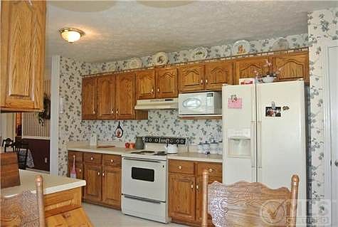 5th image of 550 Gibbs Ln