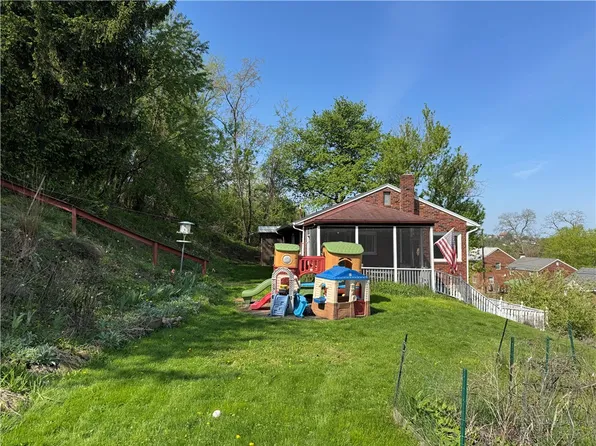 632 Brinwood Ave, Pittsburgh, PA 15227