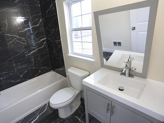 2nd image of 226 Tappan St #2