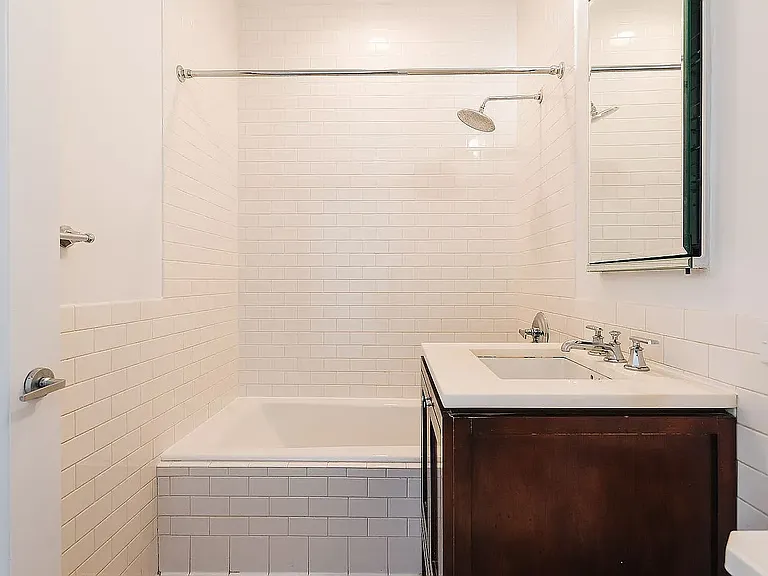 1 Hanson Pl #19L — Photo 14