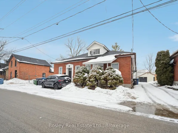 88 Alice St #86, Guelph, ON N1E 2Z8