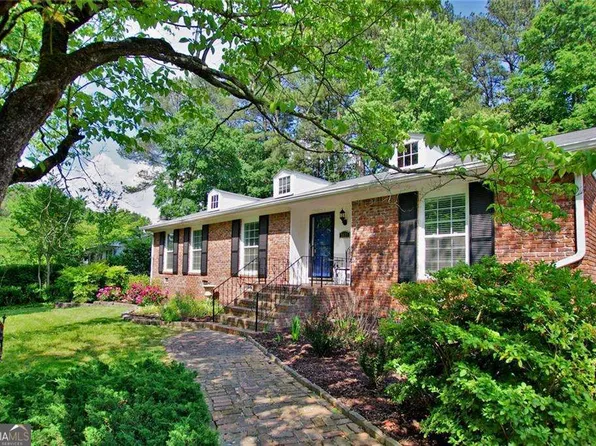 2037 Desmond Dr, Decatur, GA 30033