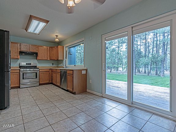 4th image of 5060 S 32nd St