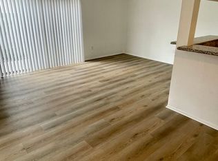 2114 Delaware St APT 4, Huntington Beach, CA 92648