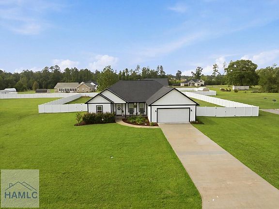 4th image of 435 Caleb Cir