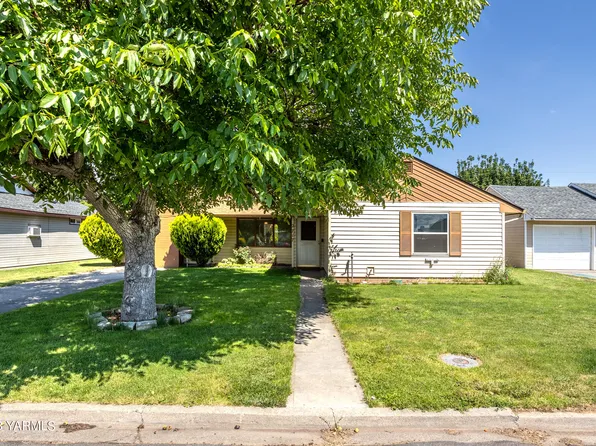 2717 S 5th St, Yakima, WA 98903