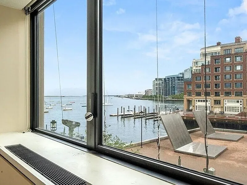 1 bed, 1.0 bath, 864 sqft, $1,990 — Photo 2