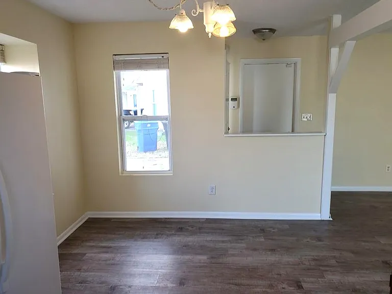 1613 Dominion Ct — Photo 6