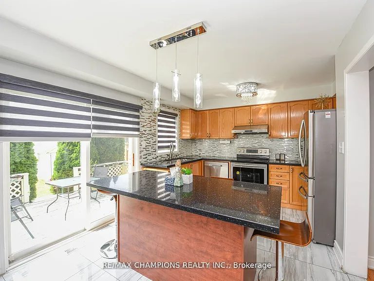 30 Feather Reed Way — Photo 12