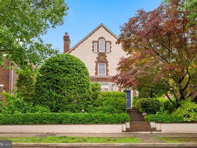 3013 Cathedral Ave NW, Washington, DC, 20008