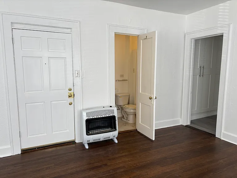 5638 Richard Ave #2 — Photo 12