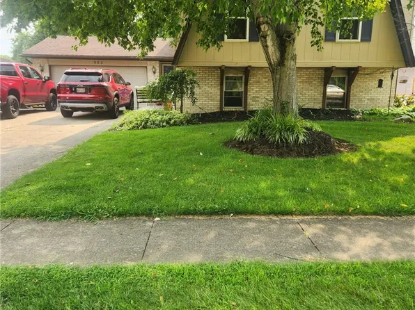 905 Victoria Dr, Franklin, OH 45005