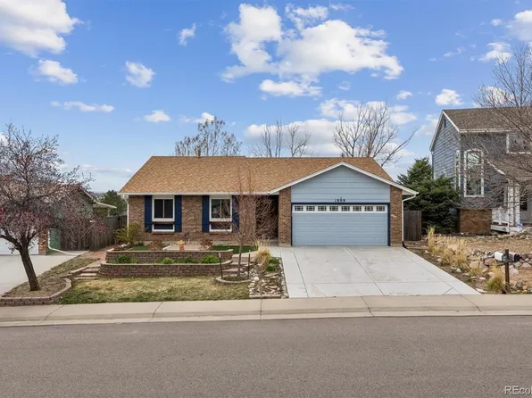 1909 Sandhurst Drive, Castle Rock, CO 80104