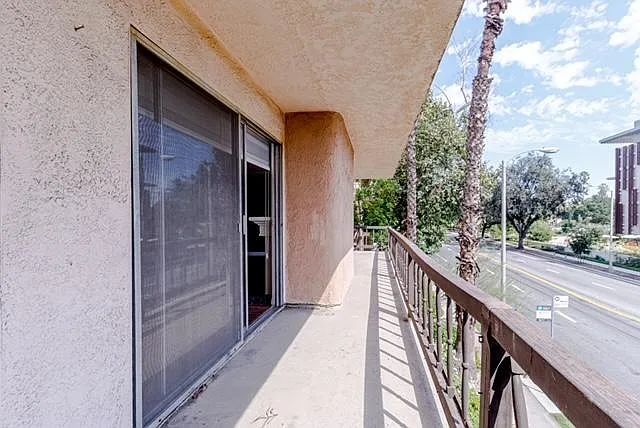 1127 E Del Mar Blvd #121 — Photo 8
