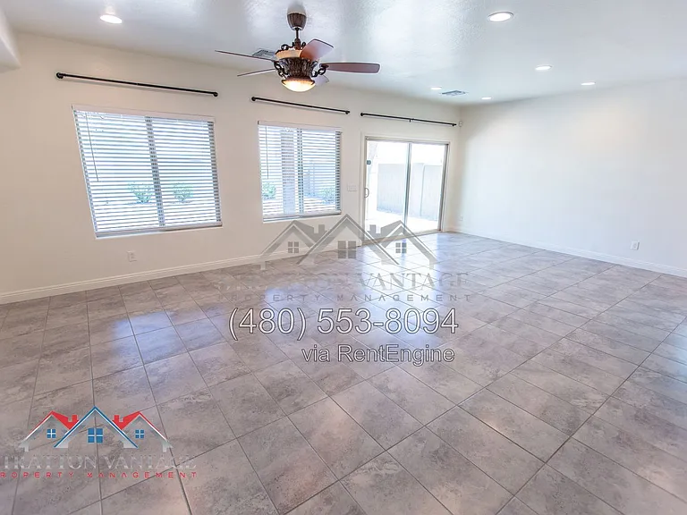 3759 N Astoria Dr — Photo 27
