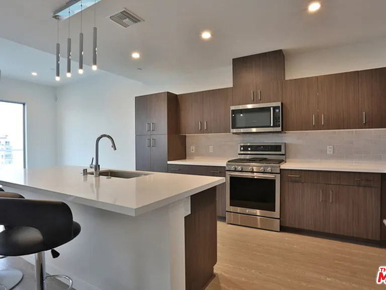 4140 Glencoe Ave #605 — Photo 1