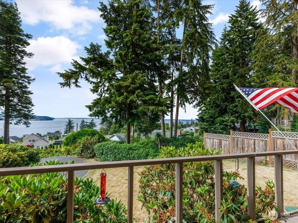 1563 Polnell Road, Oak Harbor, WA 98277