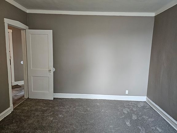 3rd image of 1416-1422 S 5th Ave #205