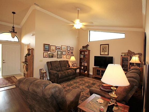 4th image of 1423 Patriot Dr