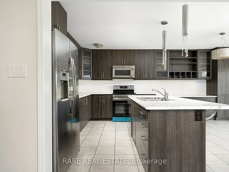 14 Bannister Cres — Photo 10