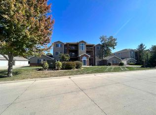 2706 Triple Crown Ln UNIT 5, Iowa City, IA