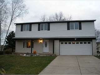 2nd image of 2830 Burgess Hl