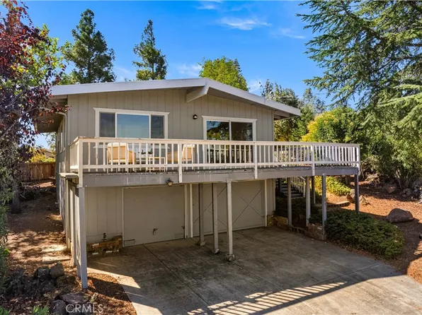 10469 Fairway Pl, Kelseyville, CA 95451