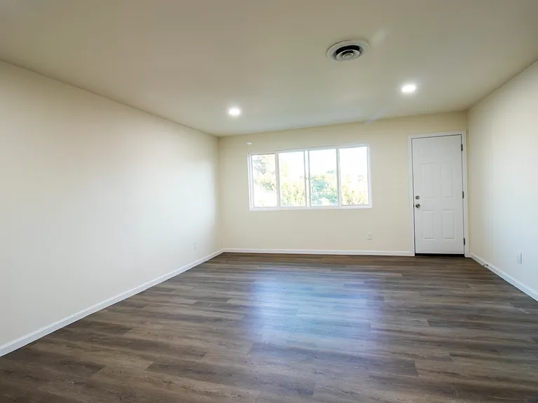 1771 Tulane Ave — Photo 16