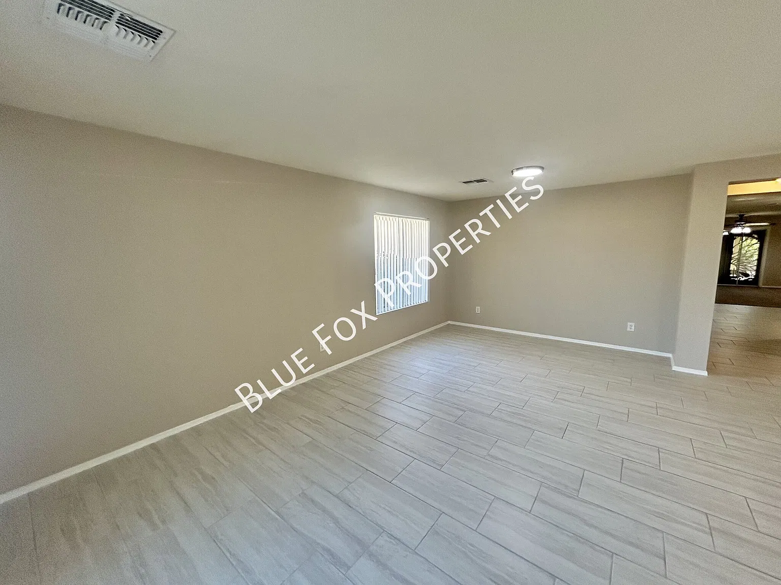 5864 E Tercel Dr — Photo 3