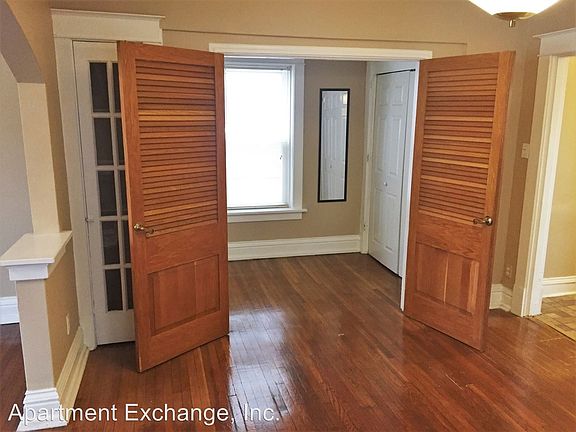 5th image of 912 Eastgate Ave #A