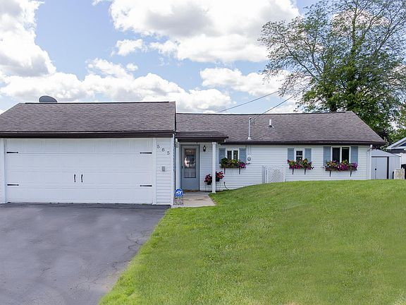 4th image of 585 Island Dr