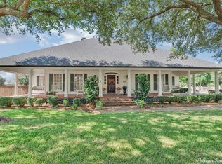 22 Dover Cir, Bossier City, LA 71111