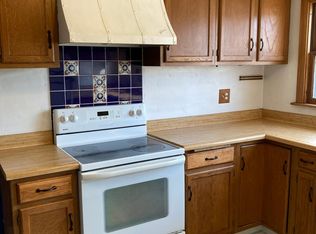 2323 N 67th St, Wauwatosa, WI 53213