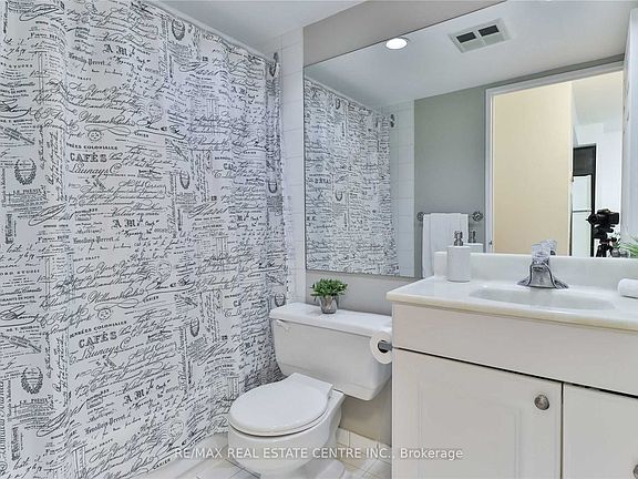 5th image of 4450 Tucana Ct #103