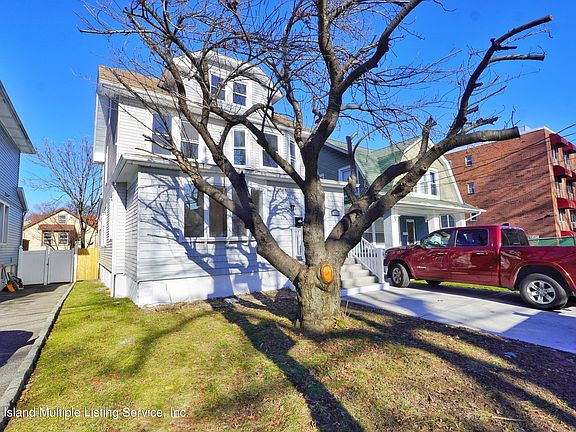 2nd image of 1009 Forest Ave