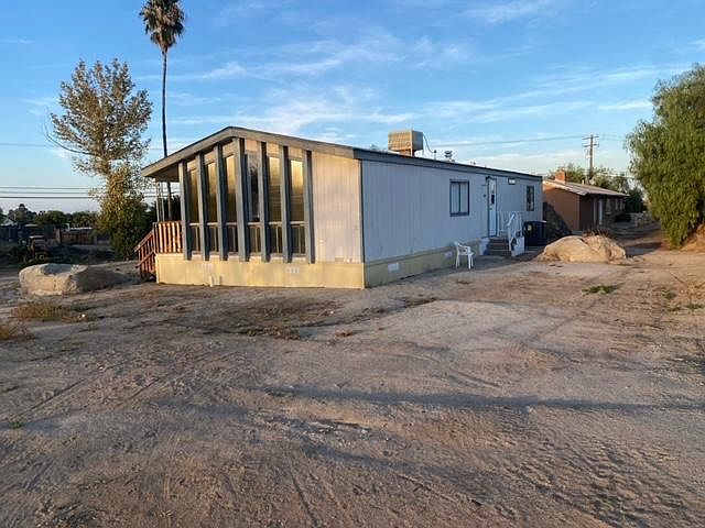1st image of 21585 Orange Ave