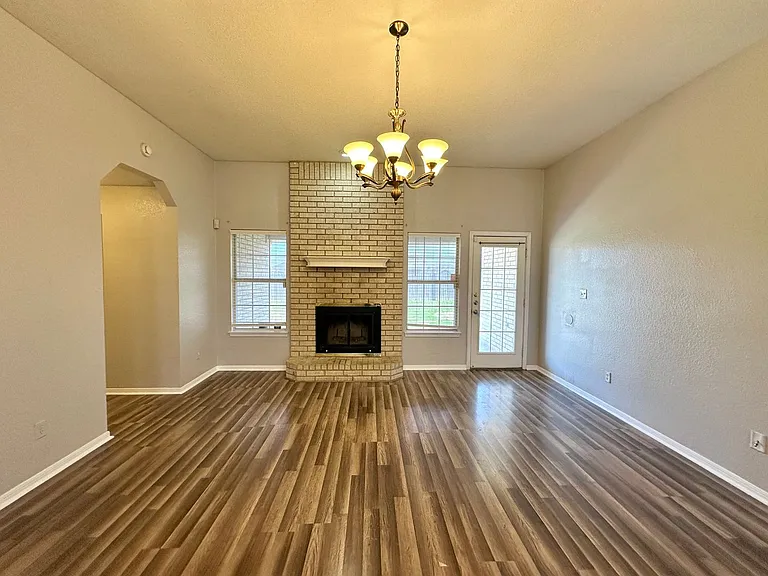 5504 Jim Ave — Photo 4