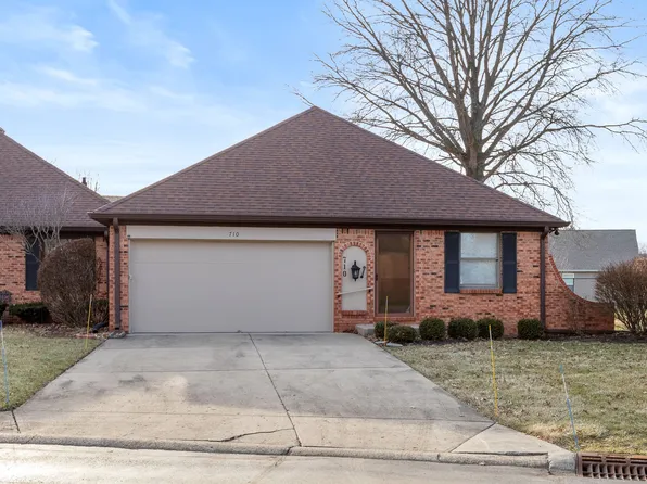 710 Eagle Pkwy #15, Brownsburg, IN 46112