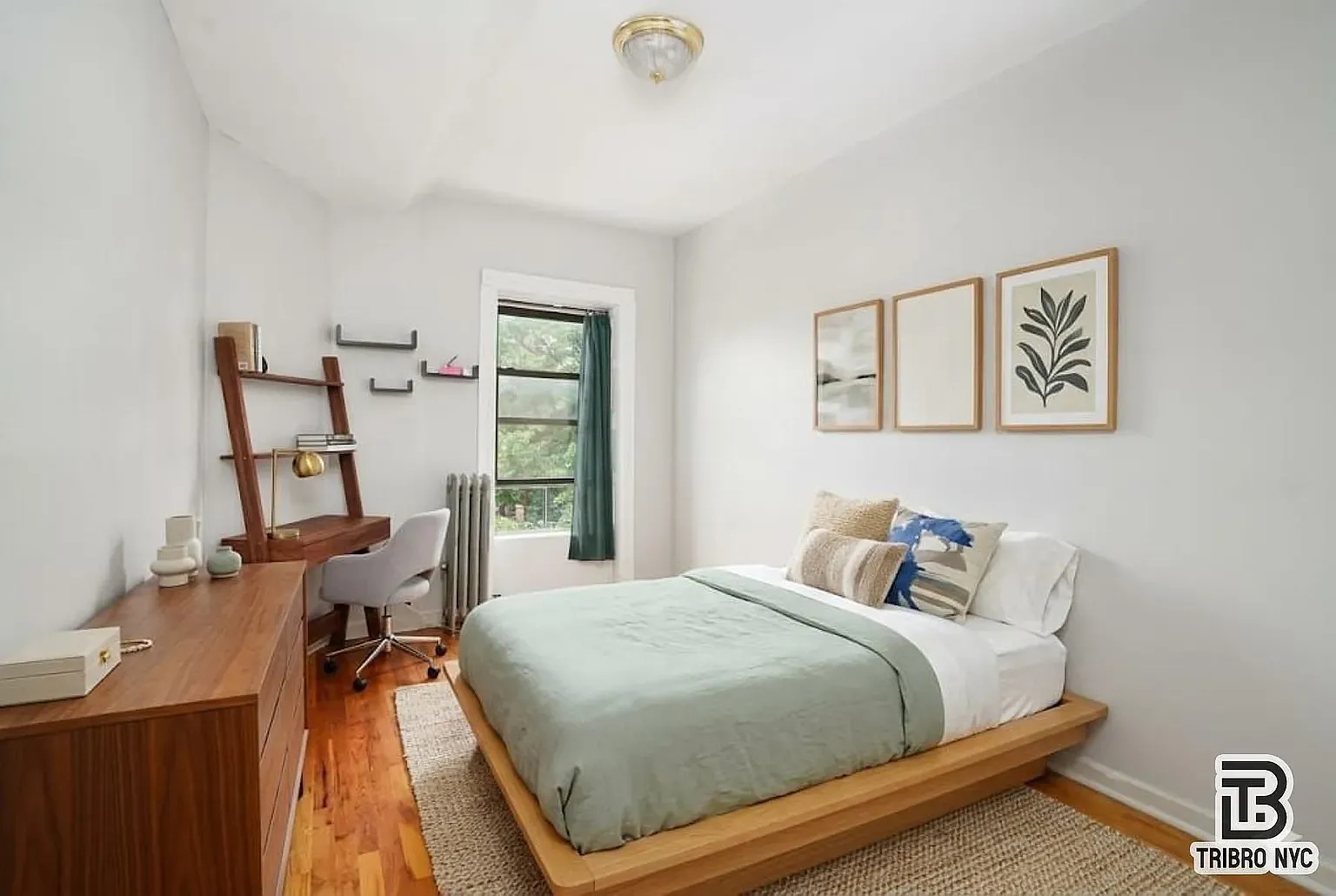 626 Willoughby Avenue — Photo 3