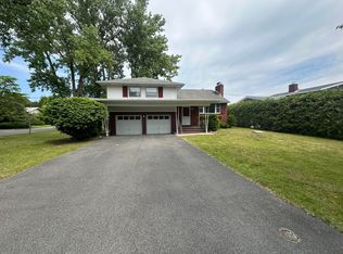 34 Addoms St, Plattsburgh, NY 12901