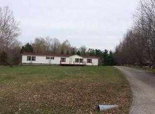 8401 Indian Bluff Rd NE, Georgetown, IN 47122