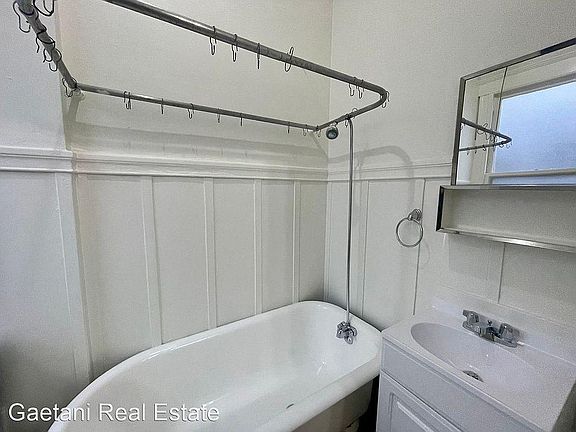 5th image of 743 Polk St APT 460