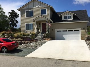 5024 Par Dr, Freeland, WA 98249
