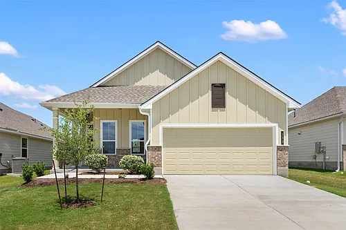 133 Walk Way Dr Photo 1