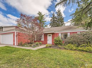 4816 Lake Place S UNIT B, Renton, WA 98055 | Zillow